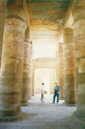 {View down hypostyle hall
- extremely large pilars}